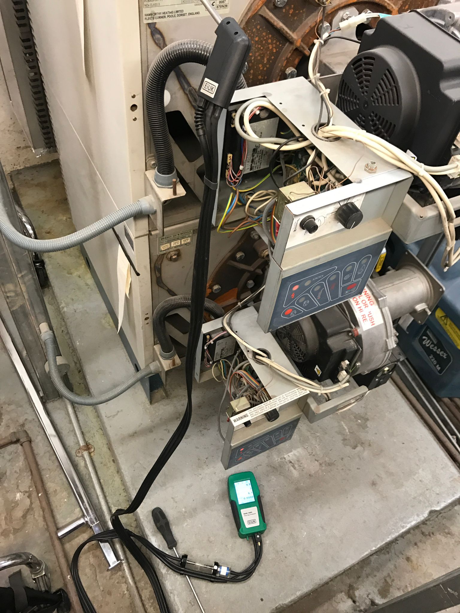 gas safe registered engineer near me Ponders End, EN3